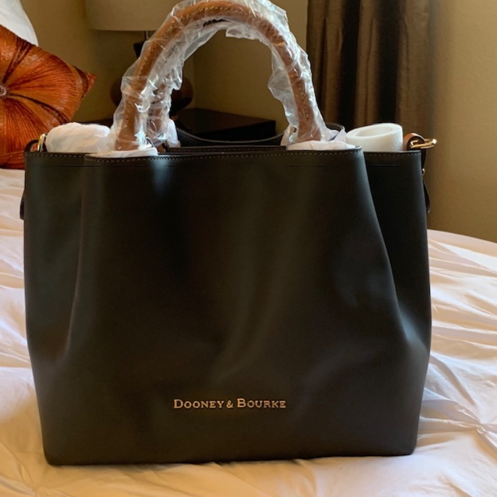 Brand New- Dooney & Bourke Large Barlow (Charcoal)